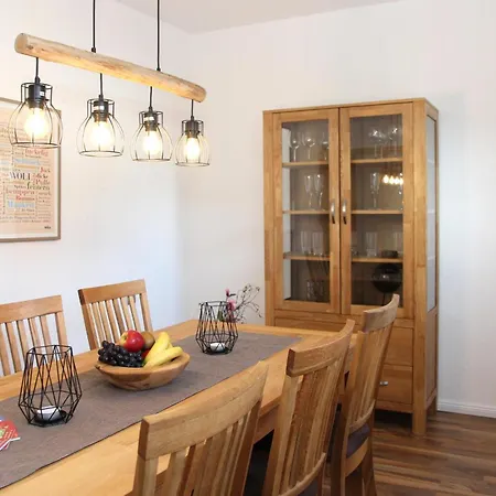 Blum * שמאלנברג